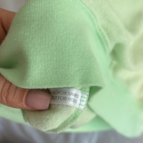 Wildfox Light Green Sweater hit the booze button - Picture 4 of 5